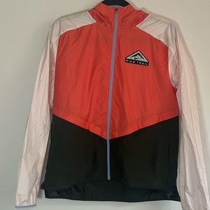 Nike Trail Windrunner Jacket Womens Medium Full Zip Color Block